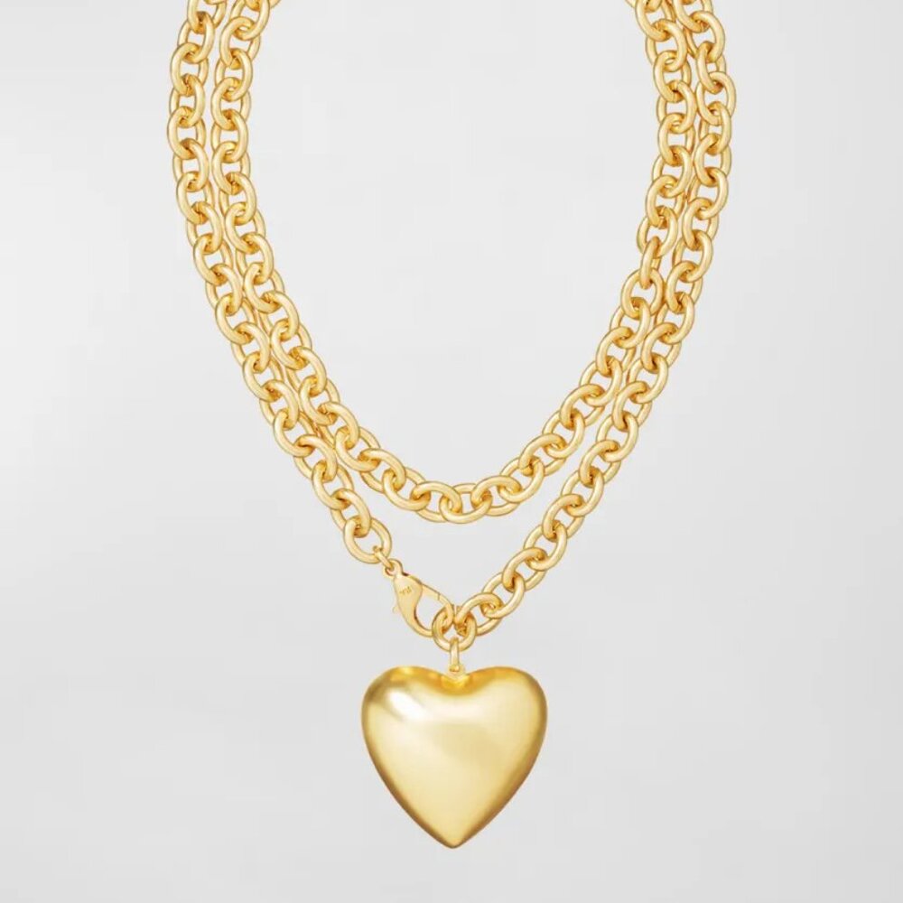 NWOT Roxanne Assoulin The Puffy Heart Necklace in Gold